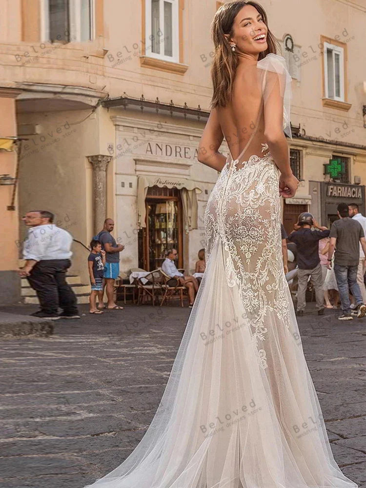 Vintage Sheath Mermaid Lace Applique Brudal Gown